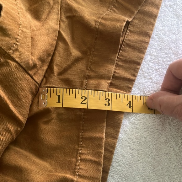 J. Crew Chino Broken-In Women's Size 6 100% Cotton Shorts. - Picture 8 of 12